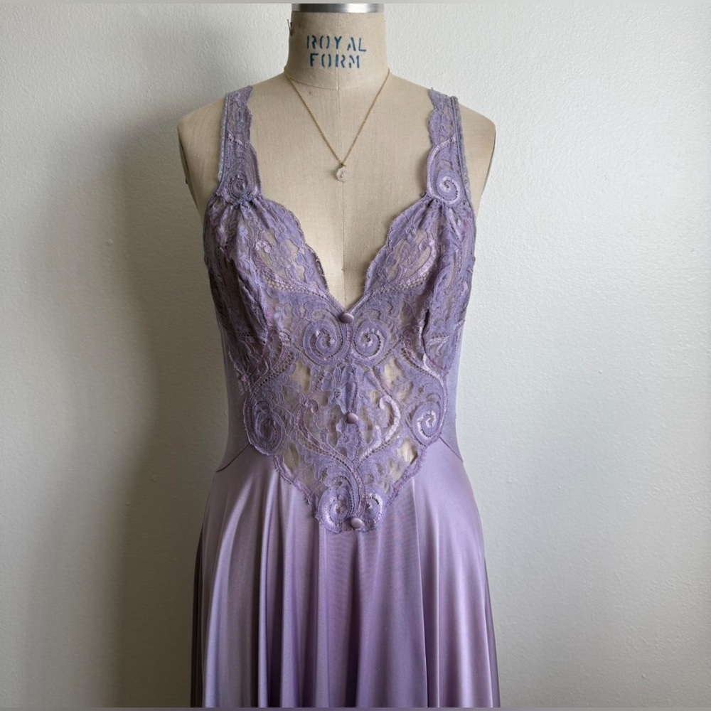 Vintage OLGA Lilac Purple Lace Nylon Nightgown Slip Dress